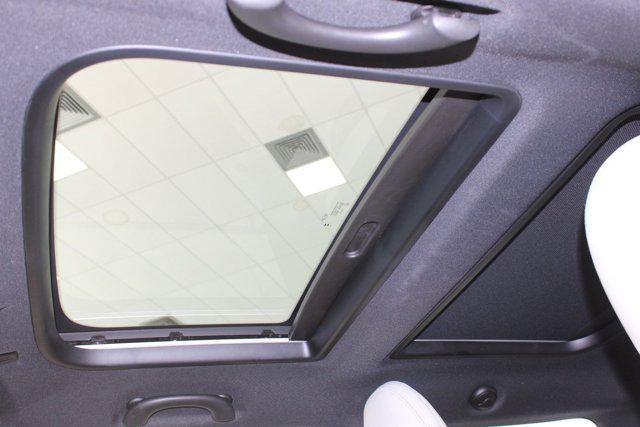 used 2025 MINI Hardtop car, priced at $29,596