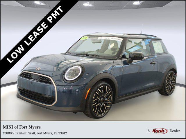 used 2025 MINI Hardtop car, priced at $29,596