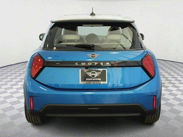 new 2025 MINI Hardtop car, priced at $38,295