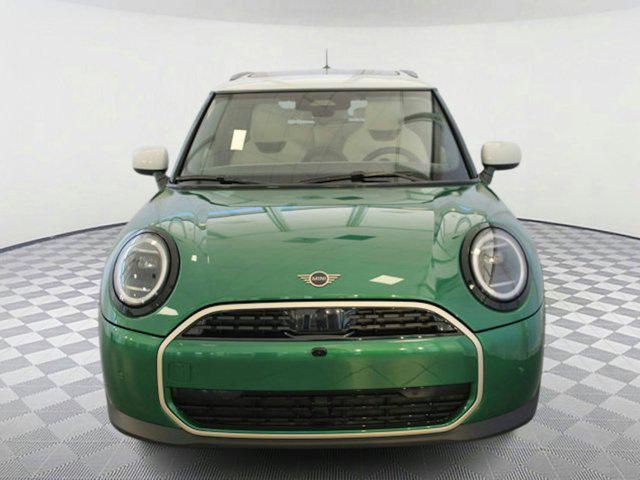 new 2025 MINI Hardtop car, priced at $35,475