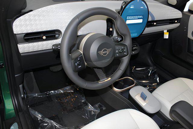 new 2025 MINI Hardtop car, priced at $35,475