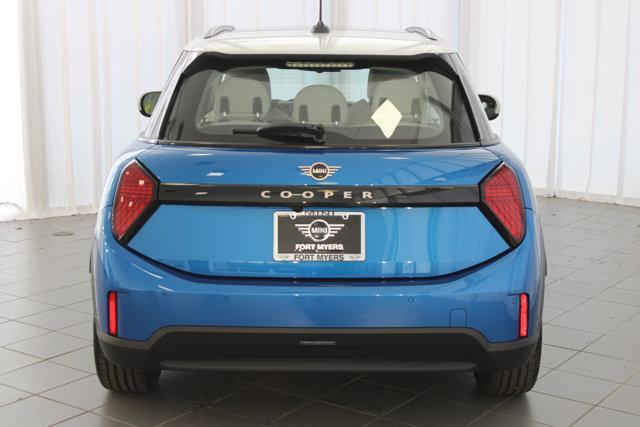 new 2025 MINI Hardtop car, priced at $34,925