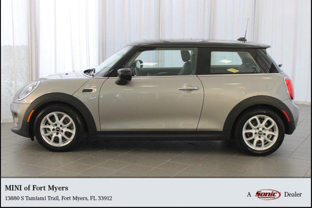 used 2020 MINI Hardtop car, priced at $16,498