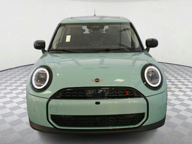 new 2025 MINI Hardtop car, priced at $38,475