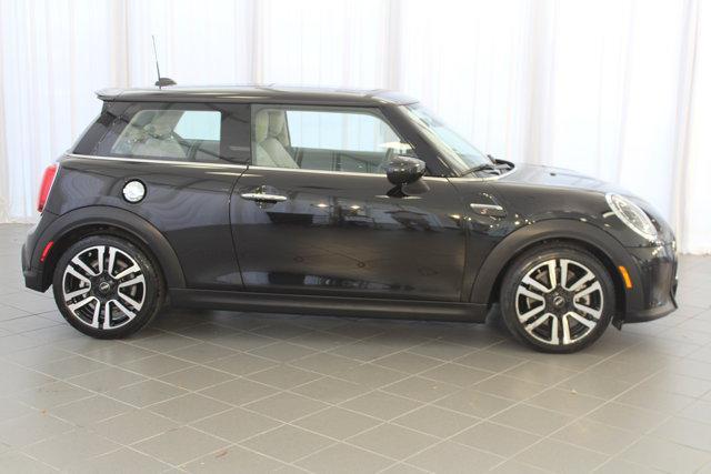 used 2022 MINI Hardtop car, priced at $24,997