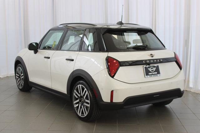 new 2025 MINI Hardtop car, priced at $34,625