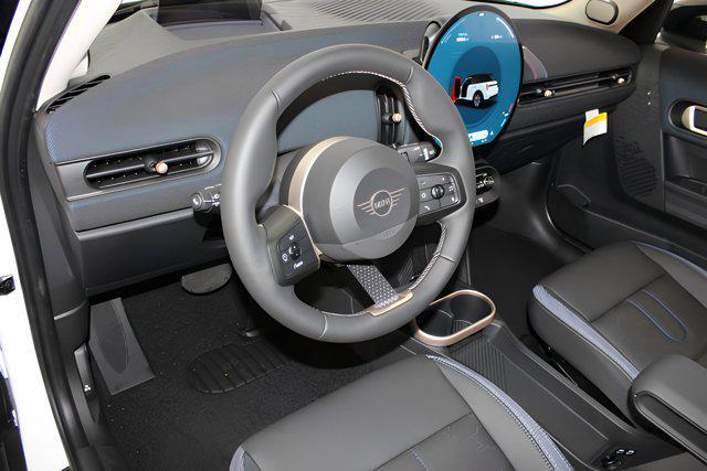 new 2025 MINI Hardtop car, priced at $34,625