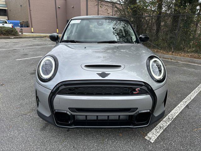 used 2024 MINI Hardtop car, priced at $29,299