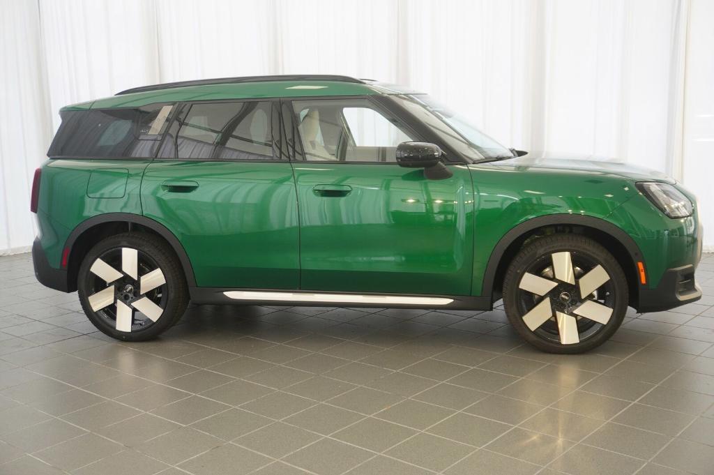 new 2025 MINI Countryman car, priced at $44,595