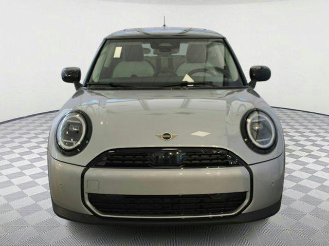 new 2025 MINI Hardtop car, priced at $32,525