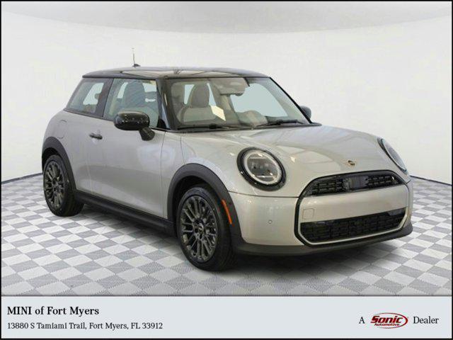 new 2025 MINI Hardtop car, priced at $32,525
