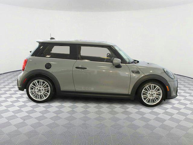 used 2023 MINI Hardtop car, priced at $26,298