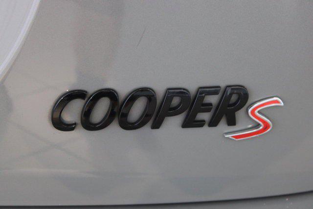 used 2023 MINI Hardtop car, priced at $26,298