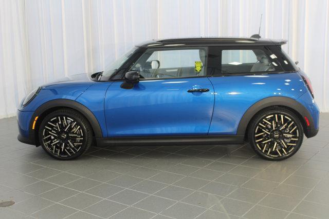 new 2025 MINI Hardtop car, priced at $38,545