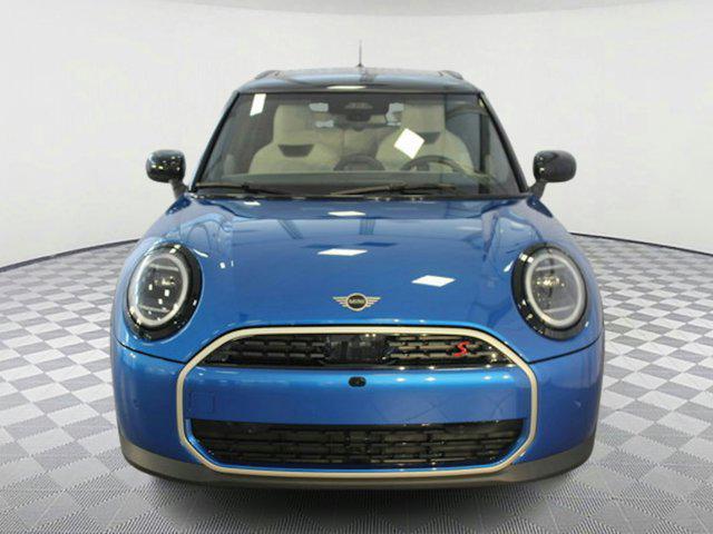 new 2025 MINI Hardtop car, priced at $38,545