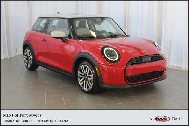 new 2025 MINI Hardtop car, priced at $32,345