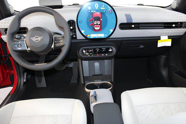 new 2025 MINI Hardtop car, priced at $39,725