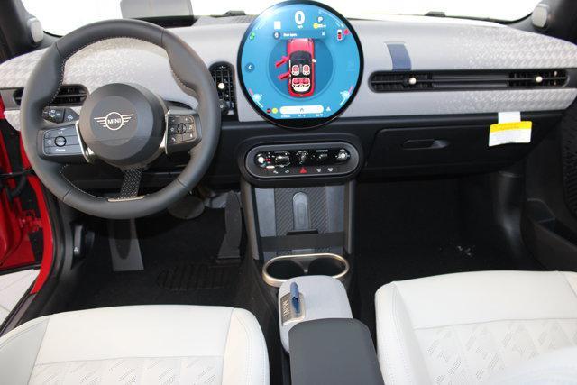 new 2025 MINI Hardtop car, priced at $39,725