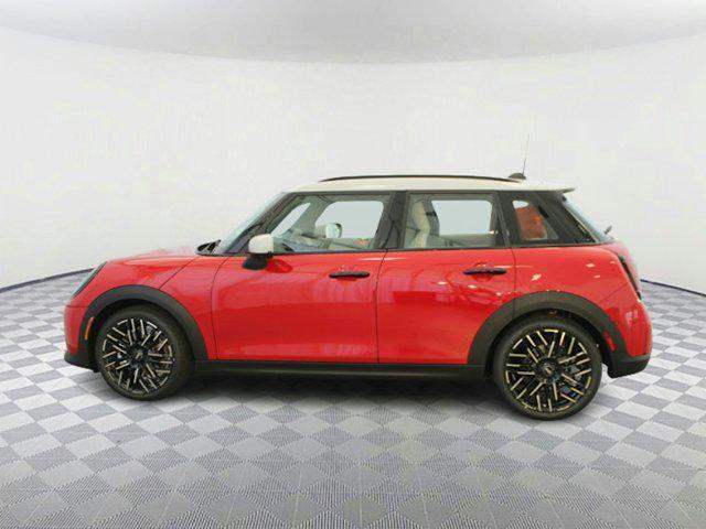 new 2025 MINI Hardtop car, priced at $39,725