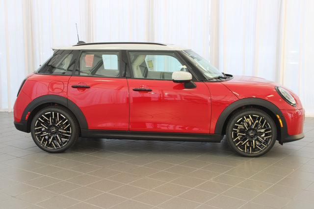 new 2025 MINI Hardtop car, priced at $39,725