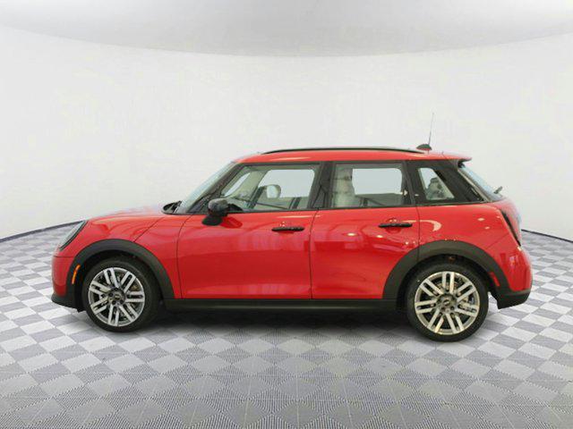 new 2025 MINI Hardtop car, priced at $35,475