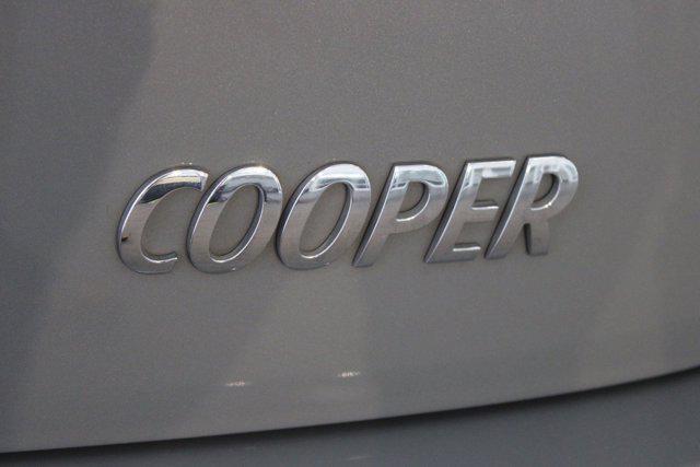 used 2018 MINI Hardtop car, priced at $7,596