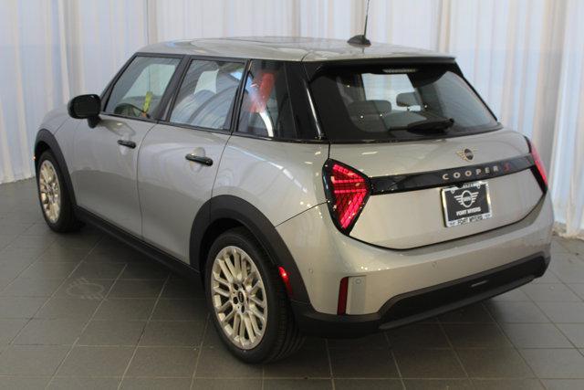 new 2025 MINI Hardtop car, priced at $36,595