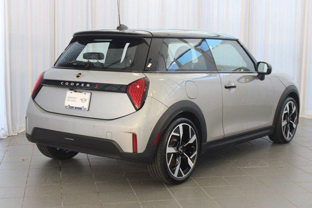 used 2025 MINI Hardtop car, priced at $28,999