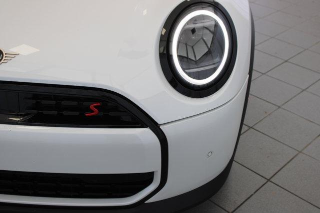 used 2025 MINI Hardtop car, priced at $34,999