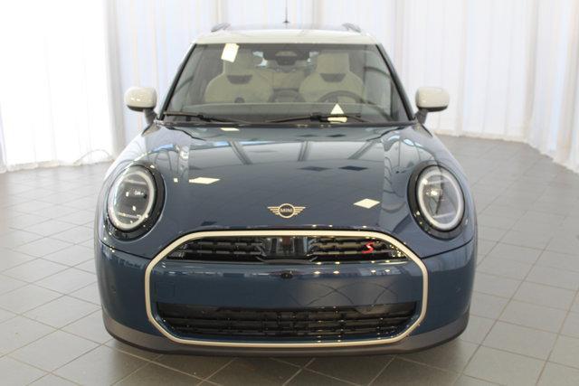 new 2025 MINI Hardtop car, priced at $39,545