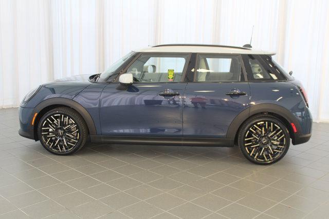 new 2025 MINI Hardtop car, priced at $39,545