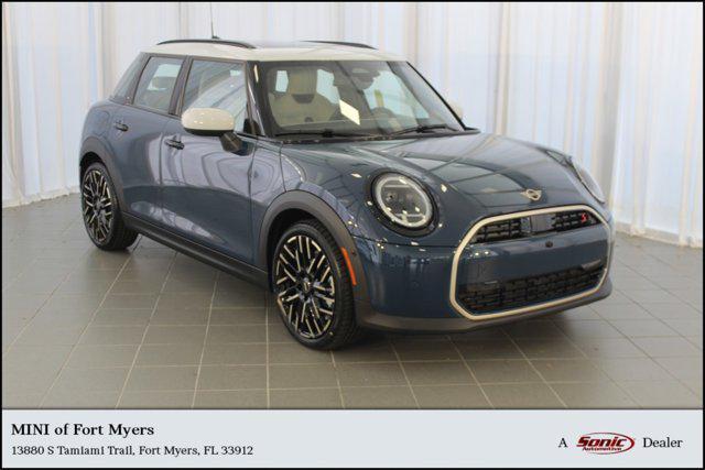 new 2025 MINI Hardtop car, priced at $39,545