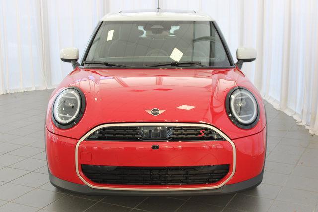 new 2025 MINI Hardtop car, priced at $39,475