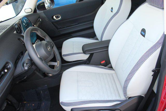 used 2025 MINI Hardtop car, priced at $29,996