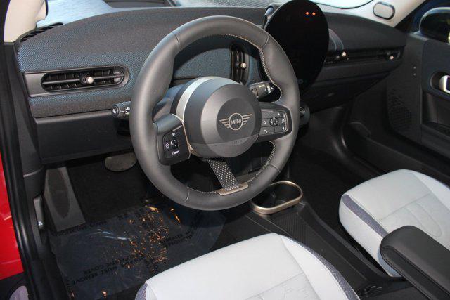 used 2025 MINI Hardtop car, priced at $29,996