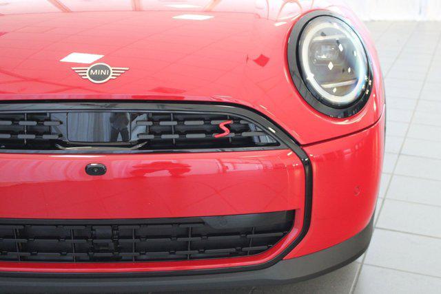 used 2025 MINI Hardtop car, priced at $29,996