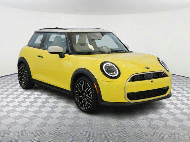 new 2025 MINI Hardtop car, priced at $39,225