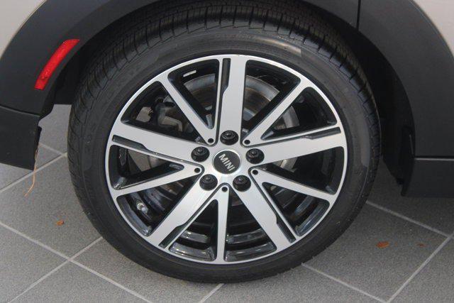 used 2023 MINI Hardtop car, priced at $24,997