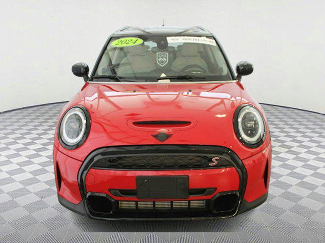 used 2024 MINI Hardtop car, priced at $30,996
