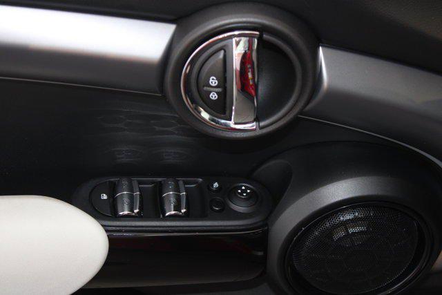 used 2024 MINI Hardtop car, priced at $30,996