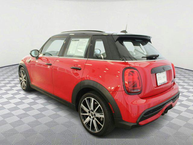 used 2024 MINI Hardtop car, priced at $30,996
