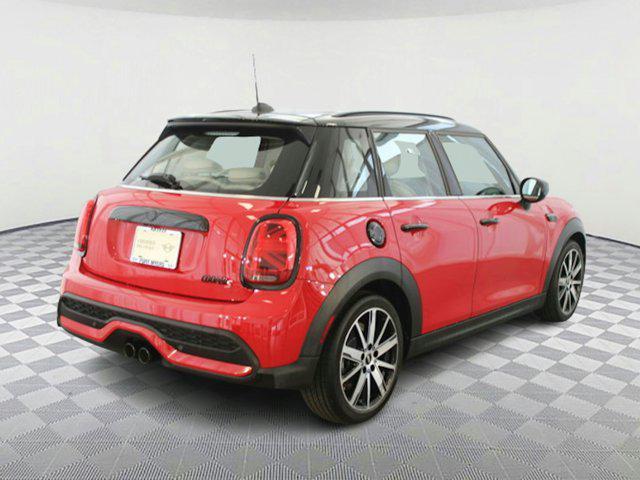 used 2024 MINI Hardtop car, priced at $30,996
