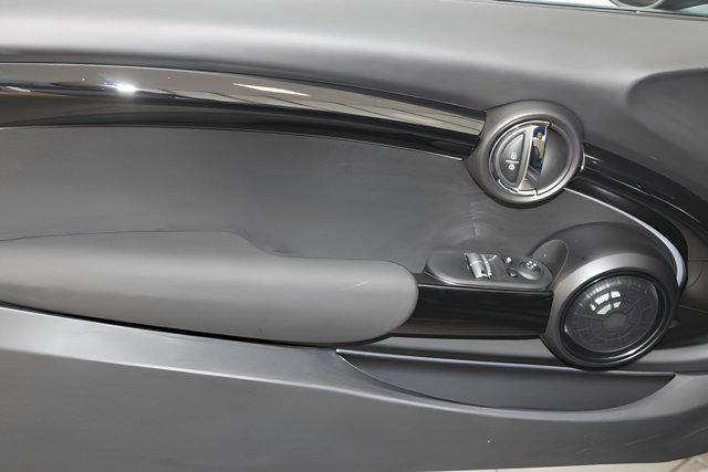 used 2023 MINI Hardtop car, priced at $28,498