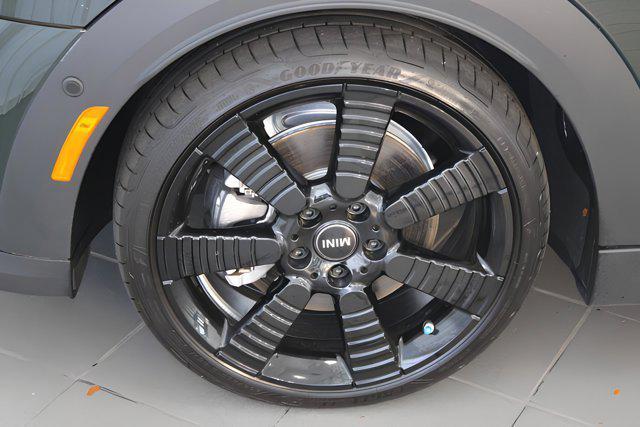 used 2023 MINI Hardtop car, priced at $28,498