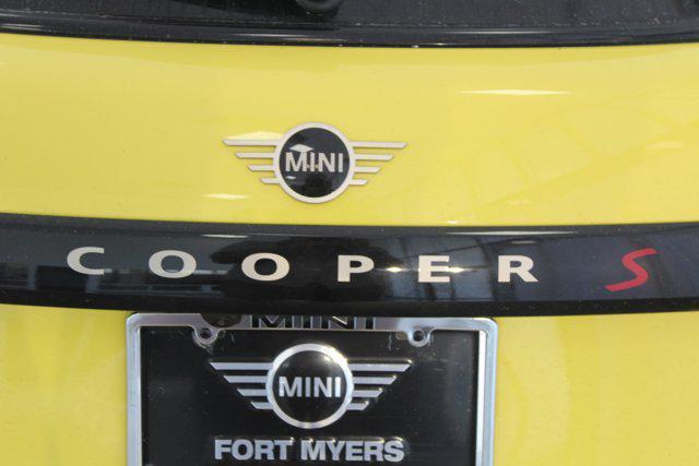 new 2025 MINI Hardtop car, priced at $40,045