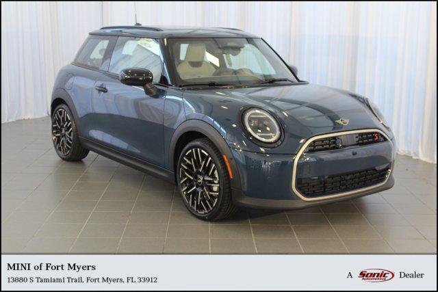 new 2025 MINI Hardtop car, priced at $38,545