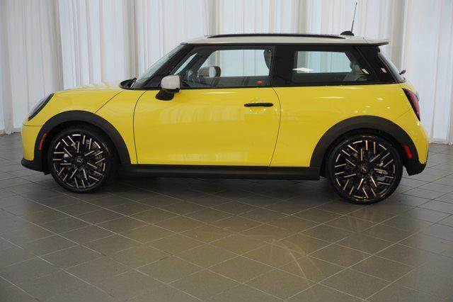 new 2025 MINI Hardtop car, priced at $38,545