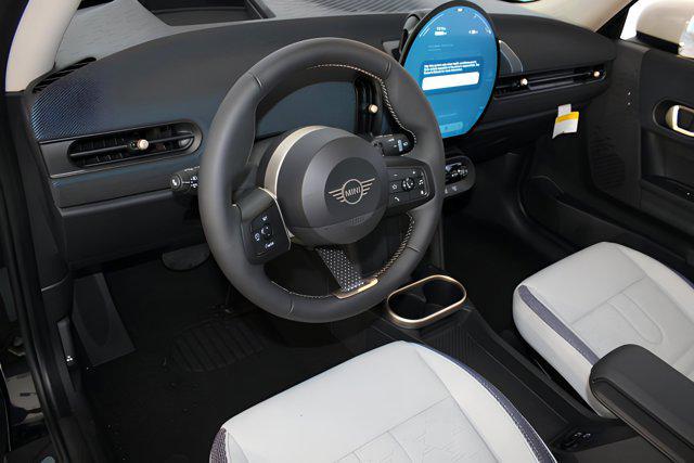 new 2025 MINI Hardtop car, priced at $32,525