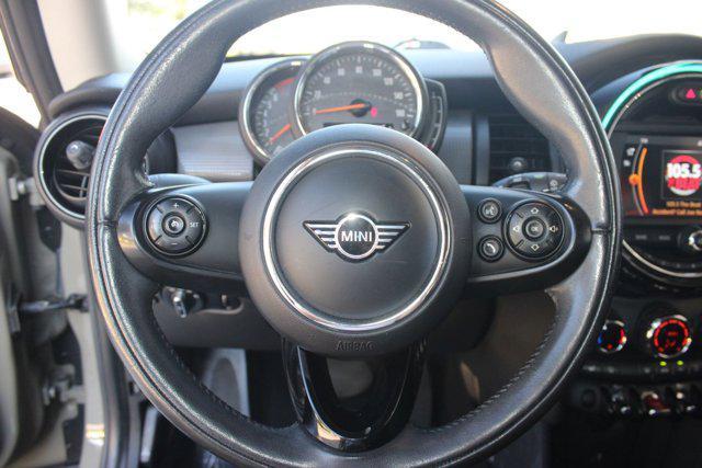 used 2020 MINI Hardtop car, priced at $13,498