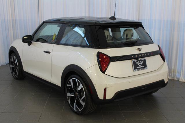 new 2025 MINI Hardtop car, priced at $37,295